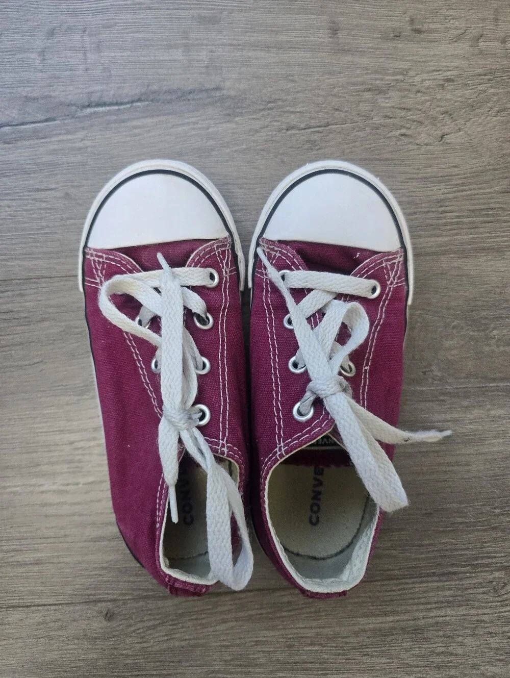 Converse Chuck Taylor All- Star Low Top Sneakers Toddler Size 10 Back To School